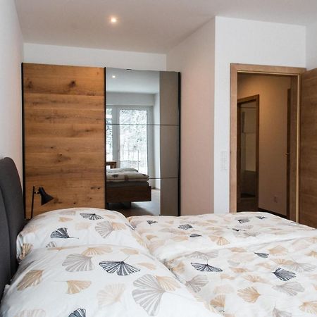 Ferienwohnung Bergsonne Mit Sonnenbalkon Und Tiefgaragen Parkplatz Бад-Ишль Экстерьер фото