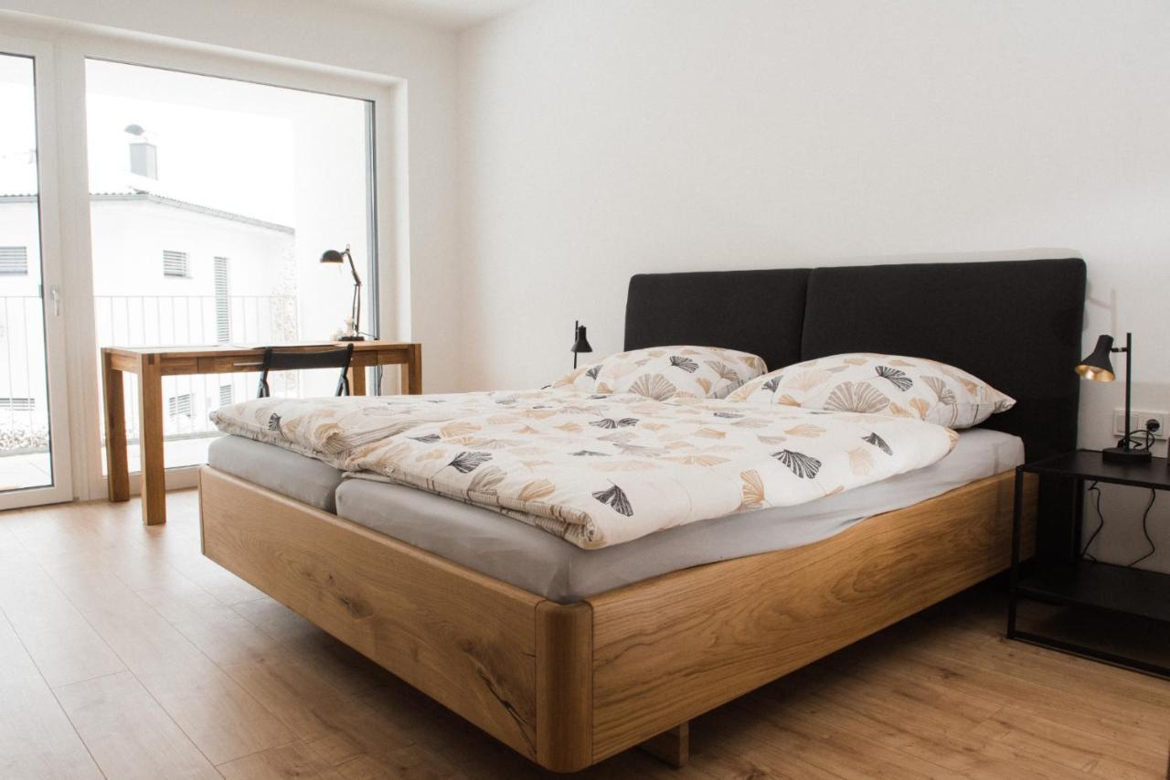 Ferienwohnung Bergsonne Mit Sonnenbalkon Und Tiefgaragen Parkplatz Бад-Ишль Экстерьер фото