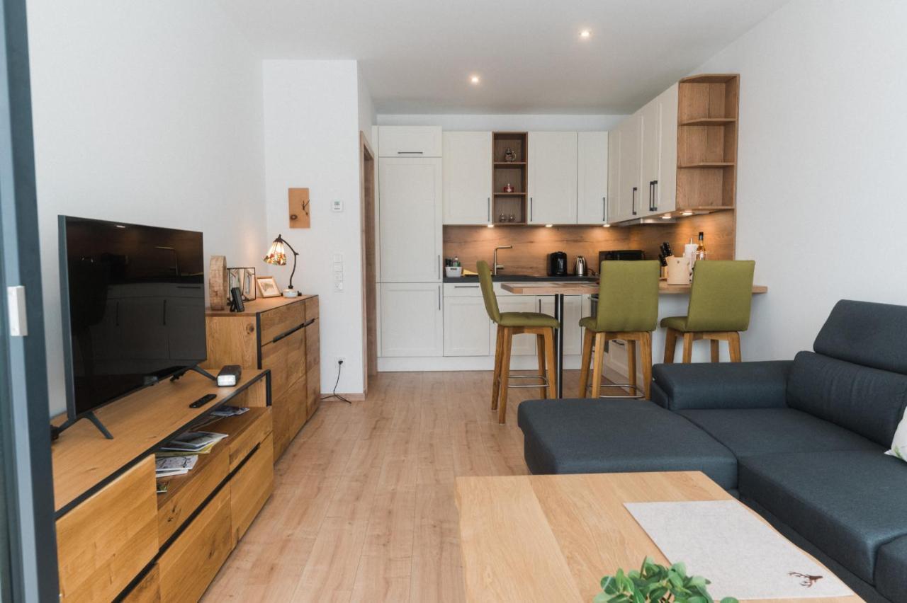 Ferienwohnung Bergsonne Mit Sonnenbalkon Und Tiefgaragen Parkplatz Бад-Ишль Экстерьер фото